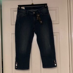 Lee Platinum Denim Capri Size 8P